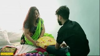 Horny man fucking tight pussy of hot Tamil aunty Video