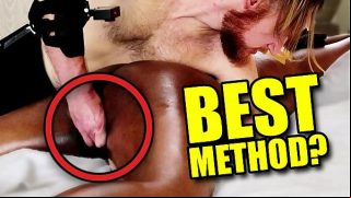 she cums and stops the massage shy Indian girl hot sex with master in Singapore Video